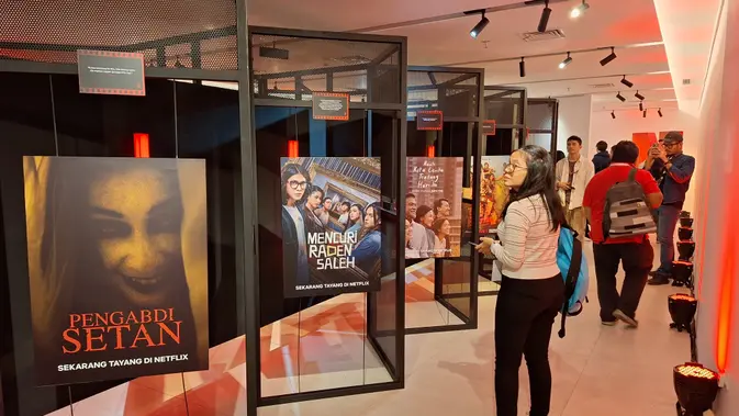 Perjalanan Perupa di Balik Deretan Poster Film Indonesia