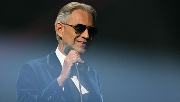 Di Balik Panggung Petra, Suara Kecil yang Menolak Bocelli
