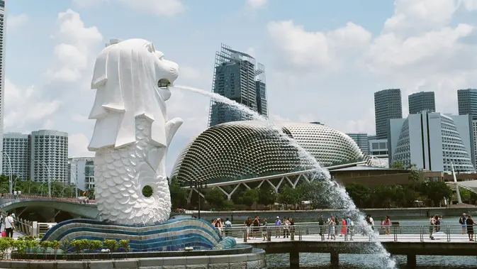 Menunggu Sang Ikon Kembali: Cerita di Balik Penutupan Merlion
