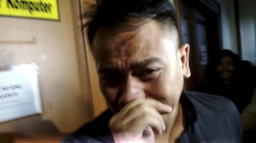 Air Mata Vicky Prasetyo dan Persaudaraan Sejati di Atas Kanvas
