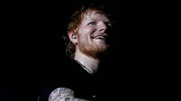 Demonstrasi Menanti Konser Ed Sheeran di Stadion Robert Kraft