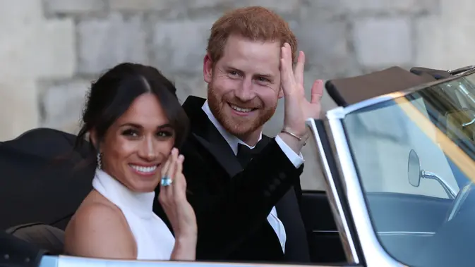 Senyum Harry dan Meghan di Perjalanan Menuju Resepsi yang Menyentuh