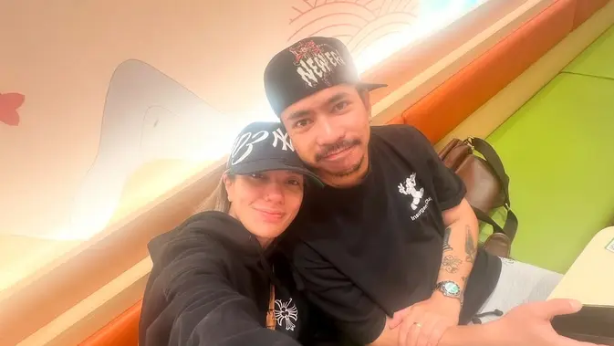 Sheila Marcia dan Dimas Akira, Kisah Cinta yang Tumbuh dari Luka