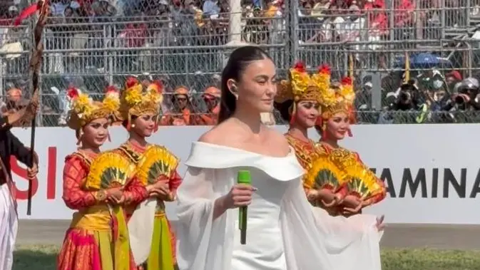 Agnez Mo dan Malam yang Menghangatkan Mandalika