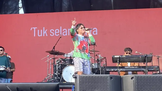 Rizky Febian Menghangatkan Malam Pertama The Sounds Project Vol. 9