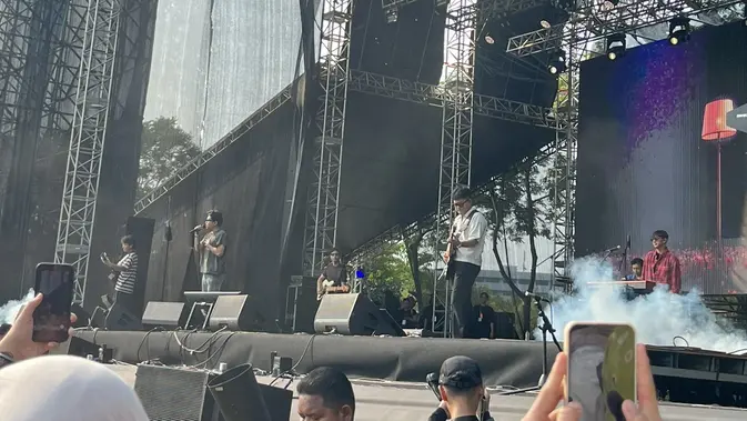 Malam Mengharukan Bersama Juicy Luicy di The Sounds Project Vol. 9