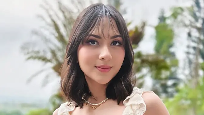 Air Mata Bahagia Jessica Mila di Perayaan Ulang Tahun ke-70 Sang Ibunda