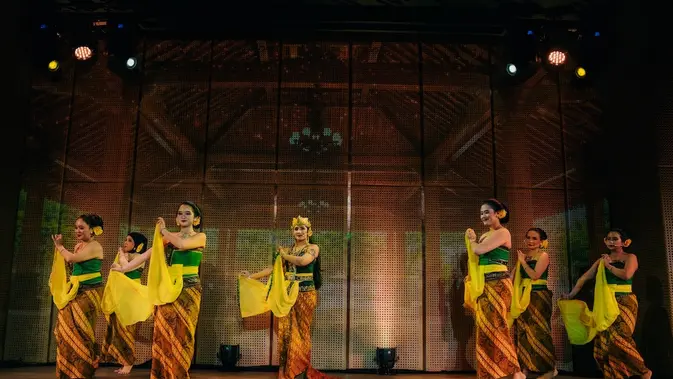 Ketika Para Jurnalis Naik Panggung dan Wayang Bercerita Tentang Manusia