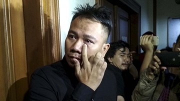 Di Balik Ring Tinju, Vicky Prasetyo Kisahkan Kondisi Dede Sunandar