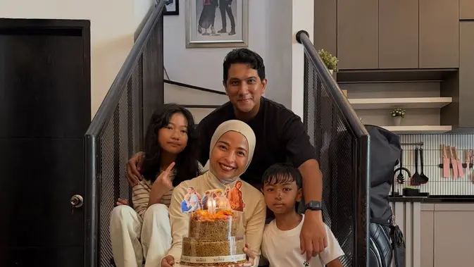 Kue Ulang Tahun Tantri Kotak dan Kisah Hangat di Baliknya