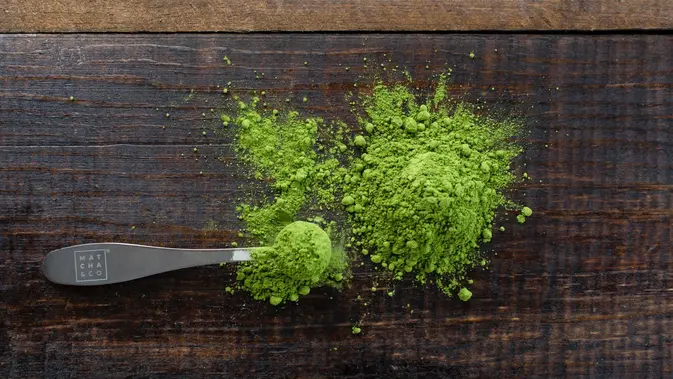 Secangkir Matcha: Perjalanan Ketenangan dari Kebun Teh hingga Meja Kafe