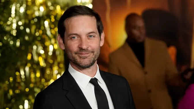 Tobey Maguire dan Peran Tak Terduga di Pernikahan Mantan Istrinya