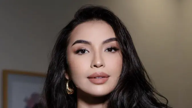 Gaya Rambut Panjang Manohara, Inspirasi Tampil Anggun Setiap Hari