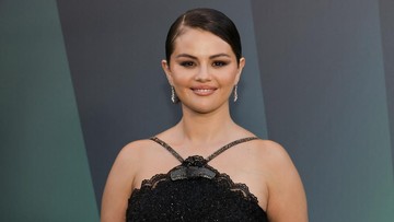 Ketika Mimpi Kesehatan Mental Selena Bertemu Dinginnya Dunia Investasi