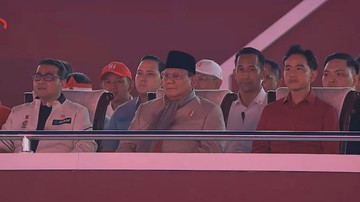 Prabowo-Gibran Hadiri Karnaval Bersatu Nusantara di Monas