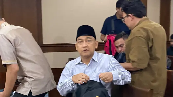 BREAKING: Hery Susanto Bacakan Pleidoi, Tuntut Putusan Bebas dari Majelis Hakim