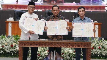 BREAKING: Mendagri Teken SEB Digitalisasi Layanan Haji Berbasis Data Kependudukan