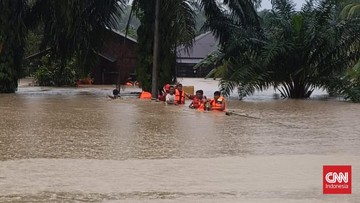 BREAKING: Banjir Terjang Langkat Sumut, Jembatan Besilam Putus Total