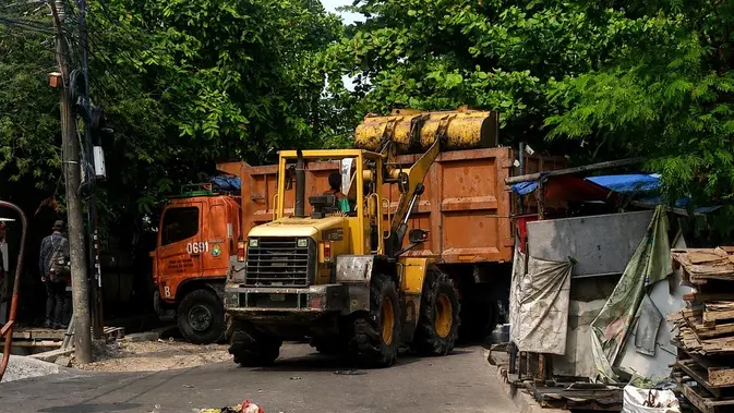 140 Ton Sampah Viral di Kedaung Kaliangke Disapu Bersih DLH DKI