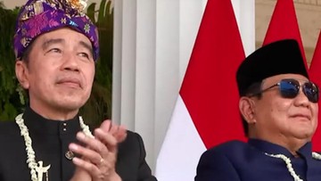 BREAKING: Prabowo Diapit Jokowi-Gibran, Saksikan Aksi Jet Tempur