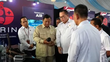 Prabowo Minta BRIN Kembangkan Sepatu Lokal dari Limbah Sawit