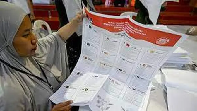 BREAKING: KPU Kebut Pelipatan Jutaan Surat Suara Pemilu di Gudang Logistik