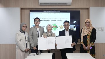 ParagonCorp dan ARC USK Kembangkan Nilam Aceh untuk Kosmetik