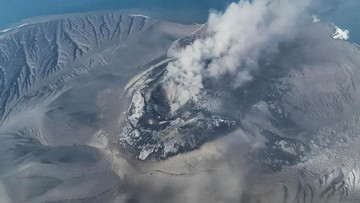 BREAKING: Anak Krakatau Naik ke Level III Siaga, Lampung Diminta Waspada