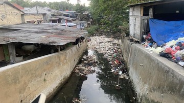 4 Jam Sisir Kali Licin, Potongan Kaki Korban Mutilasi Masih Misterius