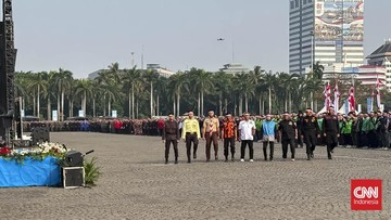 BREAKING: 11 Ribu Warga Padati Monas, Ikrarkan 5 Deklarasi Jaga Jakarta