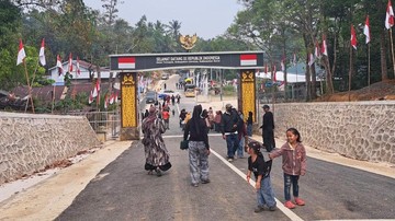 Warga Antusias Serbu PLB Temajuk Sehari Usai Jalur Direaktivasi