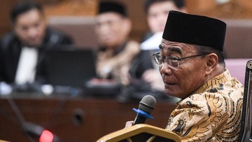 Muhadjir Bersaksi di KPK: Kuota Haji Dialihkan atas Permintaan Bos Maktour