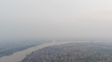 DPR: Perusahaan Malaysia-Singapura Wajib Ikut Cegah Karhutla di RI