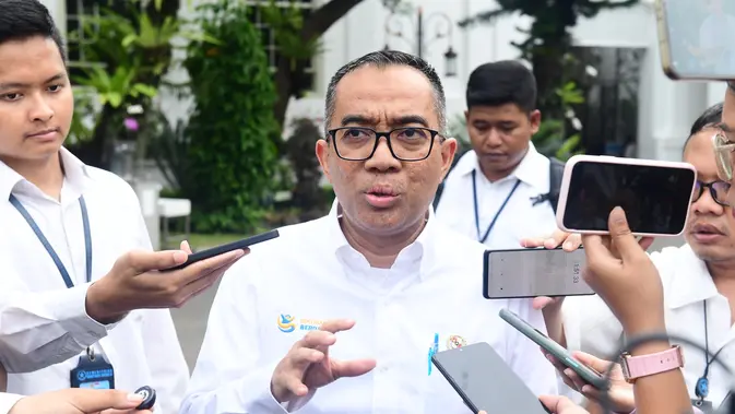 Brian Yuliarto Resmi Dilantik Jadi Mendiktisaintek, Langsung Umumkan Tiga Prioritas