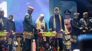 Breaking: Sekjen Kemendagri Serukan Penguatan Ekonomi di HUT Bandar Lampung