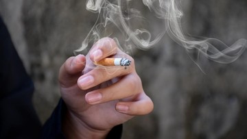 BREAKING: Balita 3 Tahun Serang Kecanduan Rokok, Orang Tua Panik