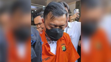 Don Ritto, 74 Kg Emas, dan Rp543 M Diserahkan ke Kejagung
