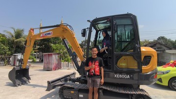 BREAKING: Mahar Ekskavator dan GWM Tank Gemparkan Grobogan