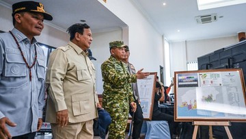 Prabowo Tinjau Karhutla Kalimantan, Imbau Warga Hindari Kegiatan Pemicu Api
