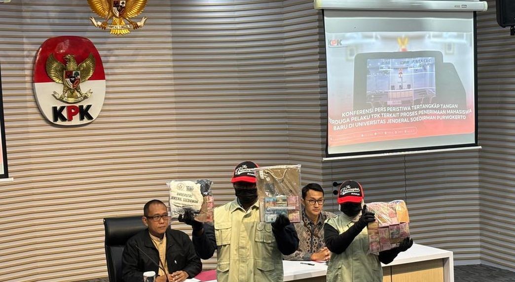KPK Jerat Enam Tersangka Pemerasan Penerimaan Mahasiswa Baru Unsoed