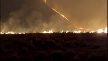 BREAKING: Kebakaran Meluas di Kaldera Bromo, Semua Akses Wisata Ditutup