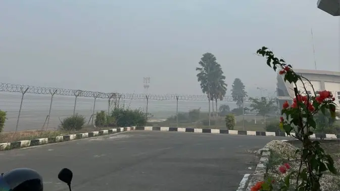 Kabut Asap Lumpuhkan Penerbangan Muara Teweh Selama Dua Hari