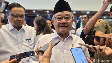 BREAKING: 995 Senjata Ditemukan di Sekolah Jaksel, Mendikdasmen Cari Jalan Keluar