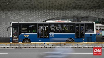 Halte TransJakarta Kebon Sirih Arah Kota Ditutup Sementara