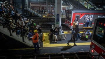 Jari Jempol Penumpang Terjepit Pintu KRL, KAI Commuter Konfirmasi Insiden Viral