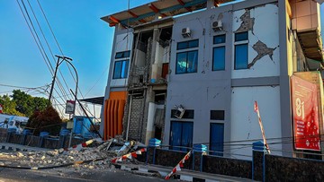 BREAKING: Gempa NTT, Presiden Perintahkan Evakuasi dan Toko Serahkan Stok