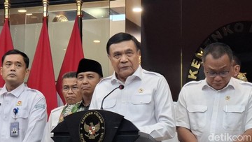 Pemerintah Siagakan 43 Helikopter, Waspadai Karhutla di 6 Provinsi