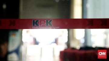 Wakil Rektor Unsoed Terlihat Diperiksa Penyidik KPK di Banyumas