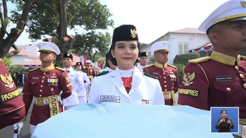 BREAKING: Celina Menangis Haru Usai Bawa Baki di Istana Merdeka