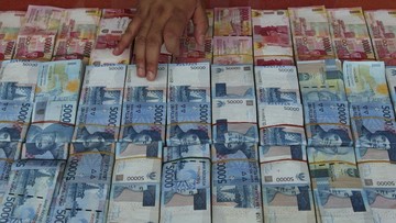 BREAKING: Istri Polisi Diduga Kuras ATM Teman Rp4,5 Juta di Surabaya